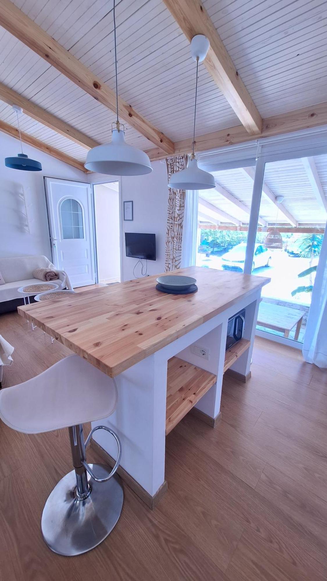 Tonea'S Houses Himare Kamer foto