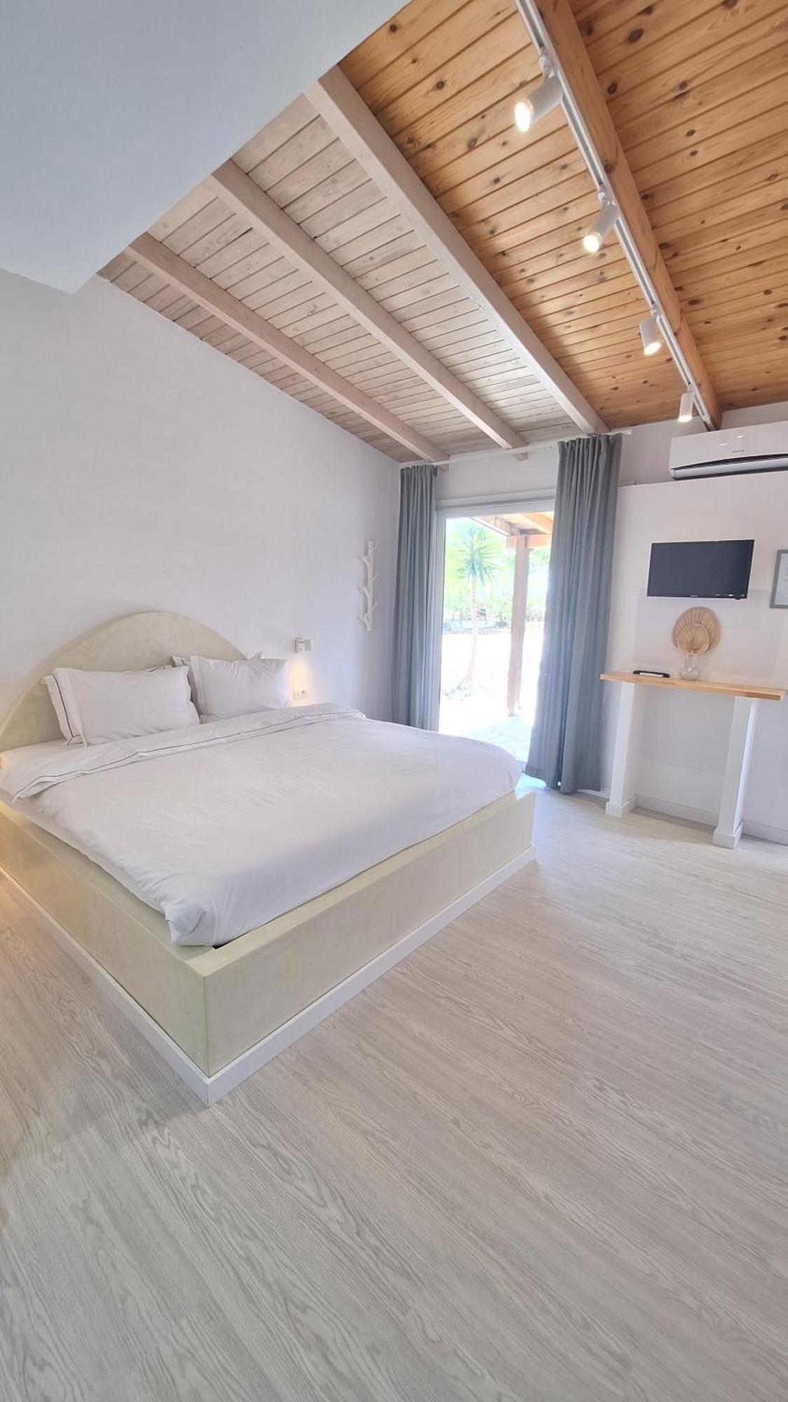 Tonea'S Houses Himare Kamer foto