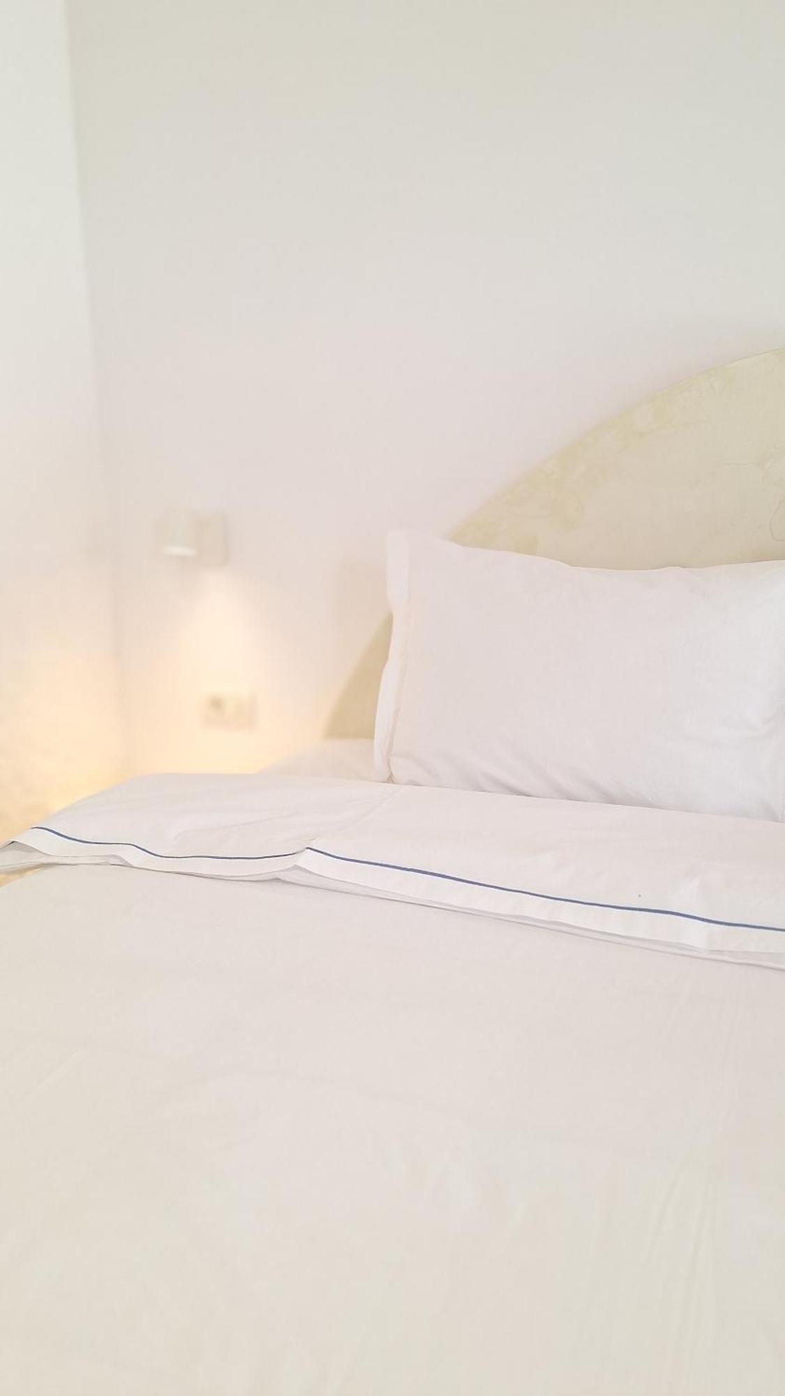 Tonea'S Houses Himare Kamer foto